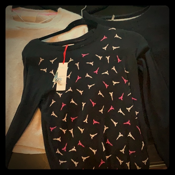 NWT Elle Paris Sweater - Picture 1 of 2